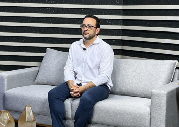 'É uma meta, uma prioridade da nossa presidência', diz Alê Ferraz sobre concurso público na Câmara