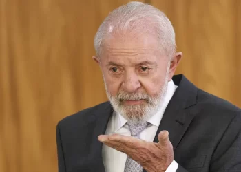 Lula defende presunção de inocência a indiciados por golpe de Estado