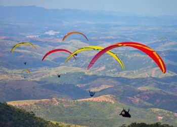 Águas de Valadares promove ação ambiental durante a Copa Valadares de Parapente