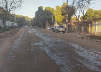 Águas de Valadares inicia obras de instalação de novas redes na Moacir Paleta