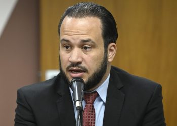 Idealizado por Enes Cândido, projeto de lei que fortalece cuidados paliativos é aprovado em 1º turno