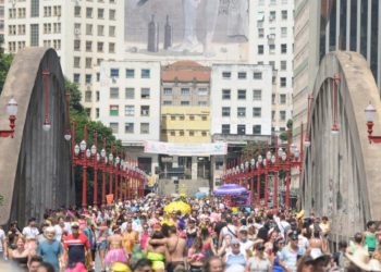 SINDBEBIDAS MG denuncia cláusula abusiva em contrato de patrocínio do Carnaval de Belo Horizonte