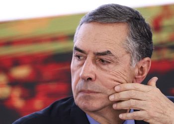 Barroso diz que não é justo criticar STF por cumprir Constituição