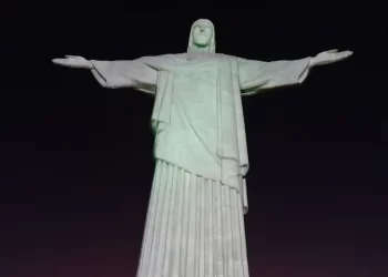 Cristo Redentor é o atrativo mais procurado no exterior em 2024