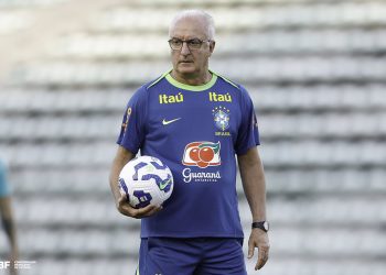 Dorival cita dúvidas e o efeito de não ter Neymar no Brasil x Colômbia nesta quinta
