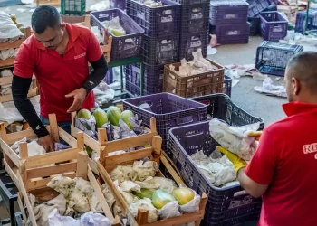 Prévia da inflação de março fica em 0,64%, pressionada por alimentos