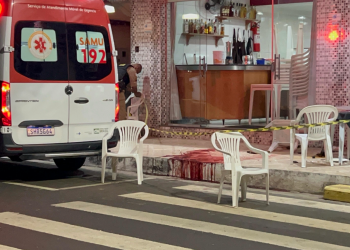 Homem é executado a tiros em bar no bairro Grã-Duquesa