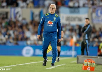 Brasil sofre goleada histórica para Argentina e Dorival assume responsabilidade