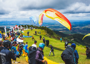 Valadares receberá em abril competição de voo livre com provas de asa-delta e parapente