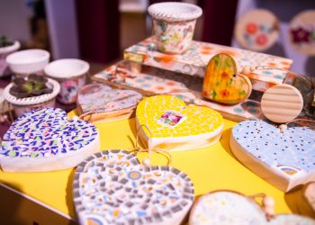 Sebrae Minas fortalece e valoriza trabalho de artesãos de Valadares