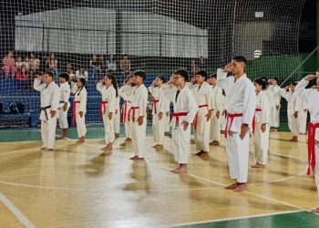 Projeto ‘Lutando Pela Paz’ completa dois anos transformando vidas por meio do karatê