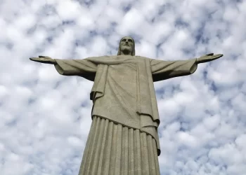 Os postos de saúde do Monumento ao Cristo Redentor vão funcionar durante todo o expediente de visitação e uma ambulância estará disponível no local enquanto houver turistas