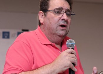 Municípios mineiros perderão cerca de R$ 1,4 bilhão com isenção de Imposto de Renda para pessoas que ganham até R$ 5 mil, aponta CNM