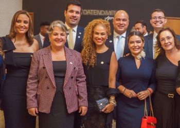 Presidente da CAAMG prestigia posse da diretoria da OAB Nacional e participa de reunião da Concad