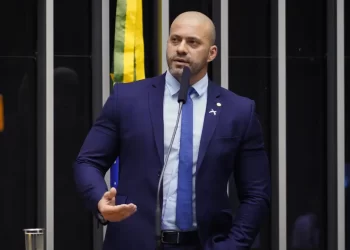 Moraes nega saidinha de Páscoa ao ex-deputado Daniel Silveira