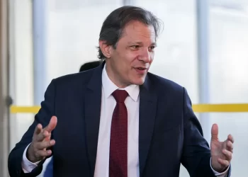 Alta da Selic estava prevista desde o fim do ano passado, diz Haddad