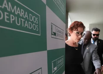 STF marca julgamento de Zambelli e hacker por invadir sistema do CNJ