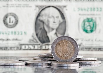 Dólar sobe para R$ 5,91 com novas ameaças de Trump à China