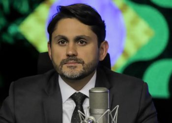 Juscelino Filho decide pedir demissão após denúncia da PGR