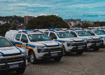 Polícia Militar recebe novas viaturas em Governador Valadares e Guanhães