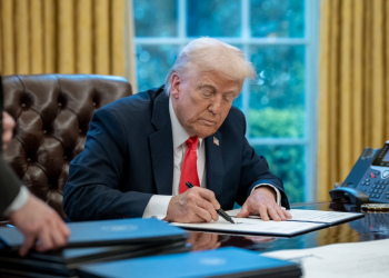 Relatório dos EUA critica Brasil às vésperas de novo tarifaço de Trump