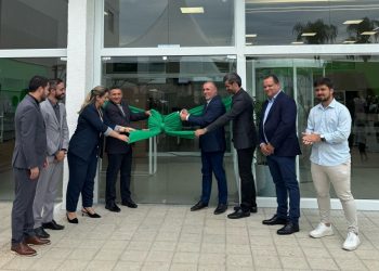 Sicredi consolida expansão e inaugura terceira agência em Valadares