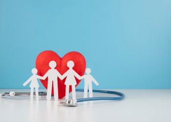 Ações de saúde acontecem no Mercado Municipal e em ESFs neste sábado