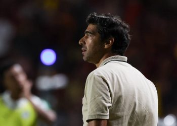 Abel revela objetivo do Palmeiras no Super Mundial e compara futebol à F1