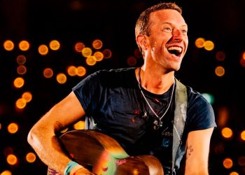 Vocalista do Coldplay fará show em festival às vésperas da COP30, em Belém