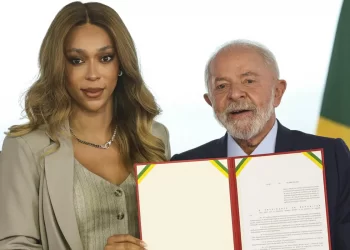 Lula diz que atitude do governo dos EUA com Erika Hilton é ‘abominável’