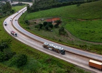 Semana de muitas obras na BR&381