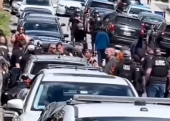 Imigrantes são alvo de ação violenta da imigração e polícia de Worcester (MA)