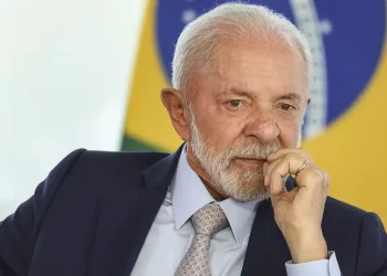 Lula está bem e permanece em repouso no Alvorada