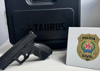 Mandado é cumprido no bairro Esplanadinha e arma de fogo é apreendida pela Polícia Civil