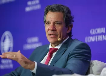 Haddad: EUA devem olhar com mais generosidade para a América Latina