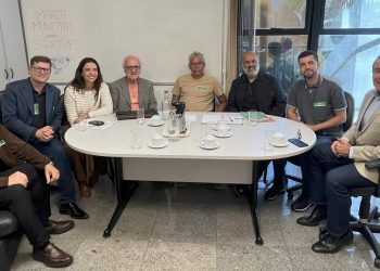 Vereadora Marcela Trópia recebe Sindijori e reforça apoio à imprensa regional