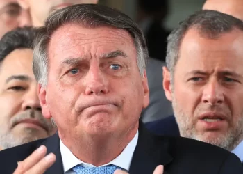 Bolsonaro diz não querer desgastar STF e, se for condenado, é ‘game over’