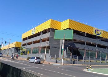 Informe publicitário: Supermercados BH conclui virada de 31 lojas Bretas em tempo recorde de 18 dias