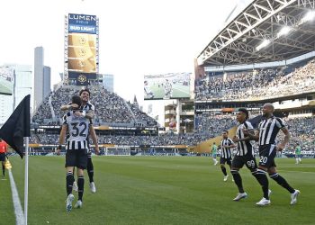Vitória no Mundial rende R$ 11 milhões ao Botafogo