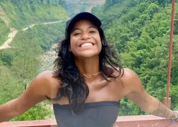 Itamaraty confirma morte de brasileira que caiu em penhasco em vulcão na Indonésia