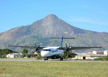 Justiça condena companhia aérea a indenizar passageira que perdeu voo internacional após atraso em Valadares