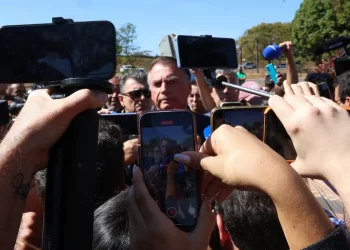 “Suprema humilhação”, diz Bolsonaro sobre tornozeleira eletrônica