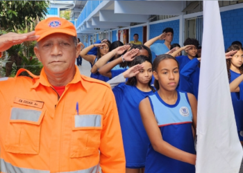 Governo de Minas suspende temporariamente consulta sobre escolas cívico-militares