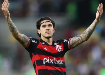 Pedro fica fora do Flamengo x São Paulo por opção técnica