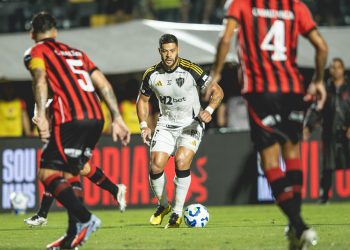 Galo perde para o Vitória no Barradão, pelo Brasileiro