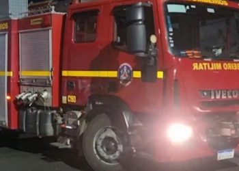 Incêndio destrói duas casas após confraternização do Dia dos Pais em Valadares