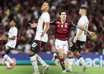 Flamengo adota cautela para que euforia da torcida com 8 a 0 não se volte contra