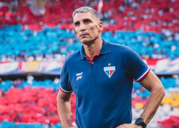 Santos acerta a contratação do técnico Juan Pablo Vojvoda