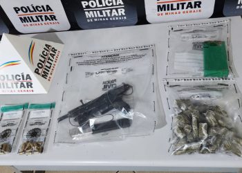 PM apreende submetralhadora, munições e drogas em Engenheiro Caldas