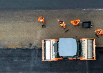 Trânsito lento: concessionária realiza serviços de manutenção na BR-381